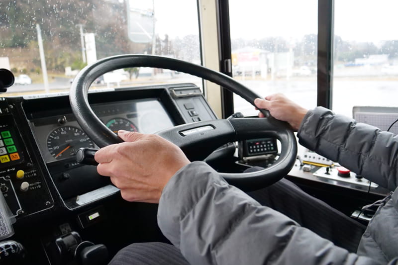 バス運転及び業務全般(正社員)募集・採用条件